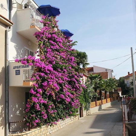 Apartments J&R Babara Biograd Na Moru Pokoj fotografie